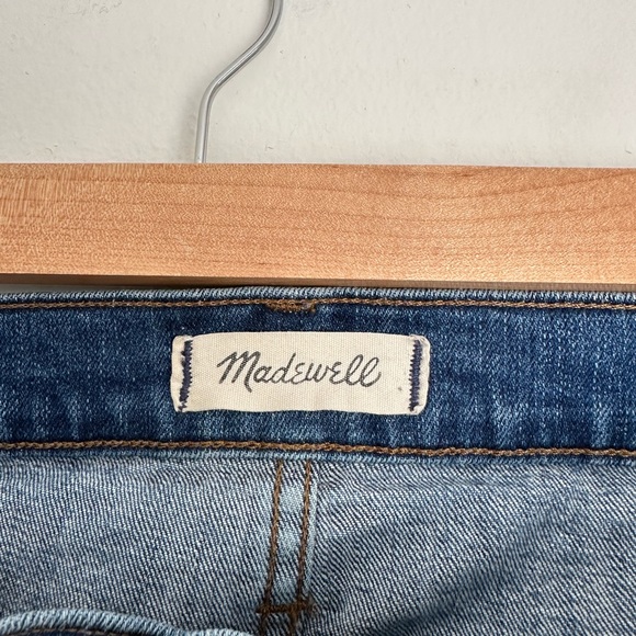 Madewell • Slim Straight Jeans: Distressed Button-Front Edition - Picture 8 of 10